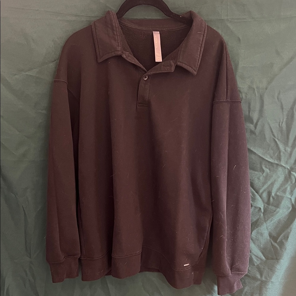 Mondetta Black Women's Sweater